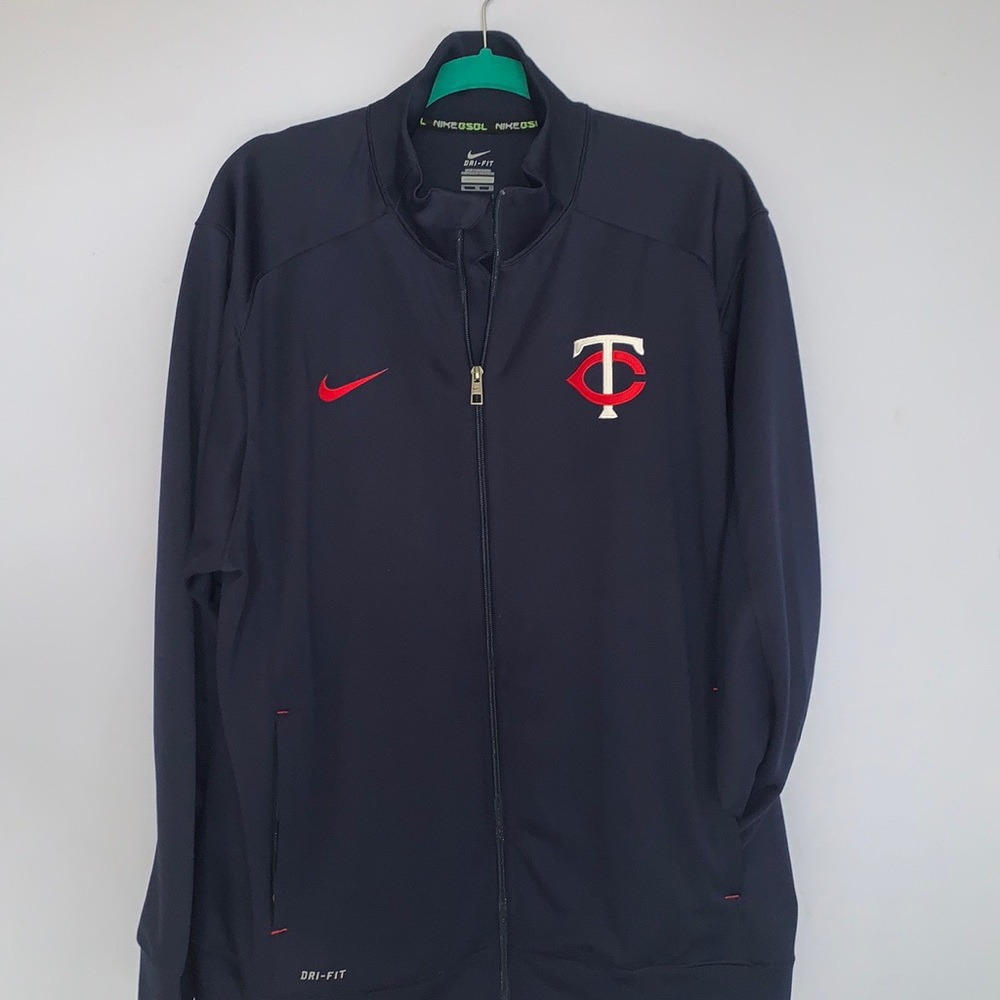 COPY - twins nike sweatshirt.